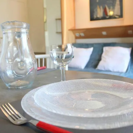 Apartment T2, 4 Couchages, La Rochelle - Piscine, Proche Port, Menage Inclus - Fr-1-246-309